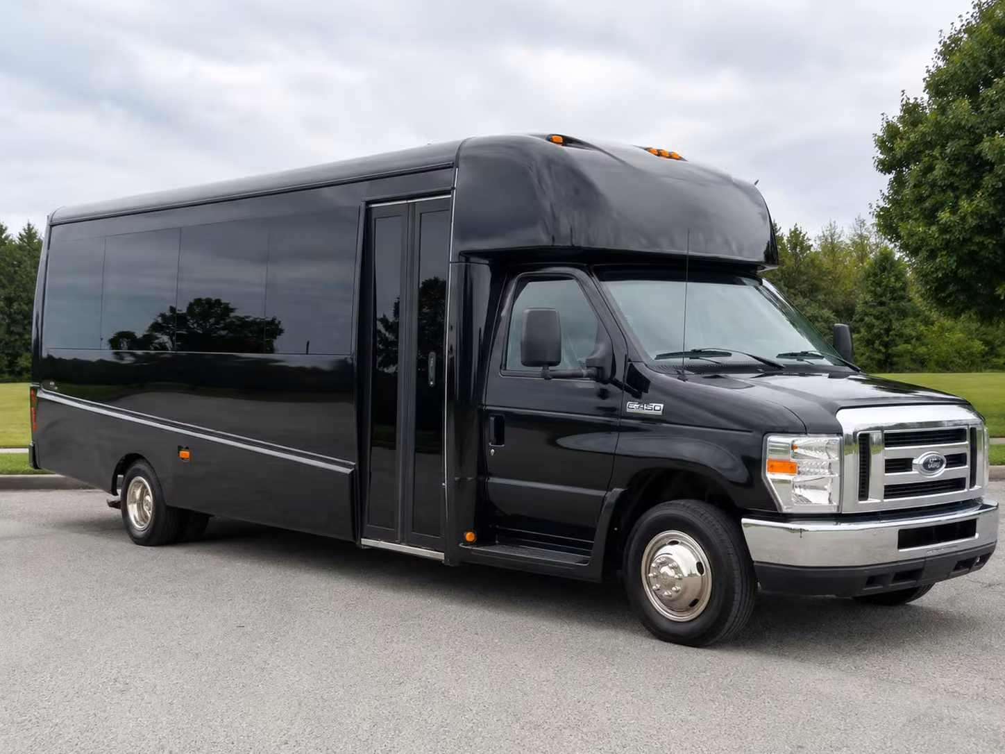18 passenger minibus