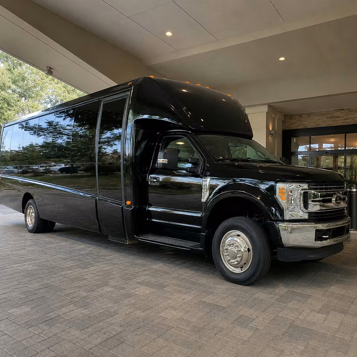 20 passenger minibus