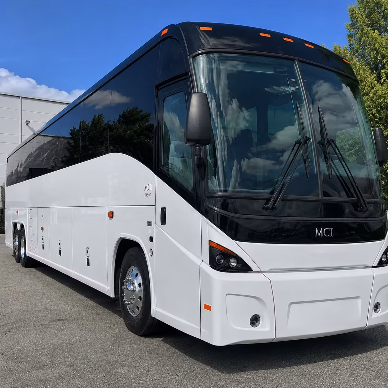 commuter shuttle services across the hampton roads bridge tunnel corridor
