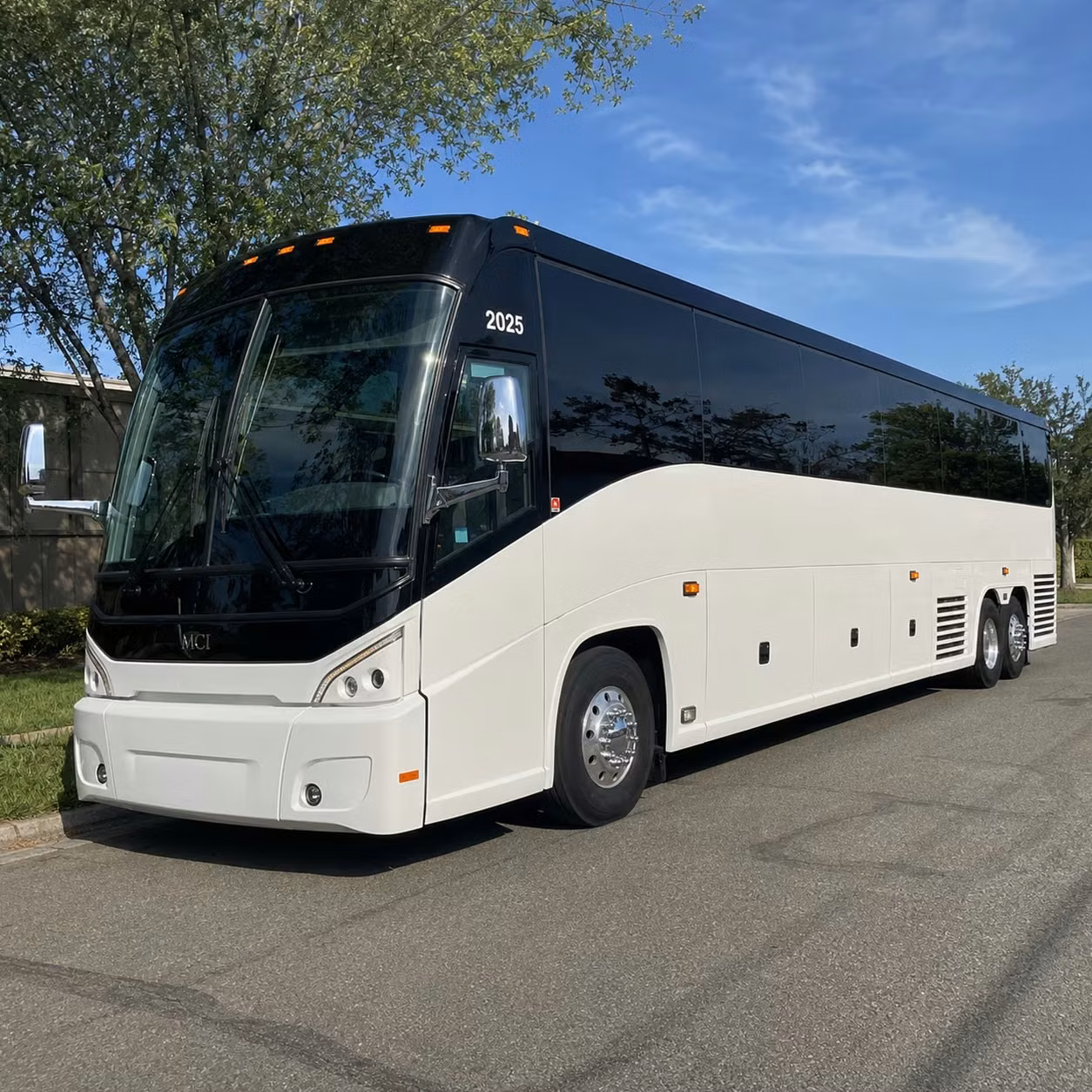 you can find and book long distance transportation in portsmouth and any nearby city